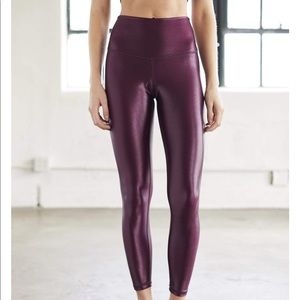 NWT DYI High shine signature tight